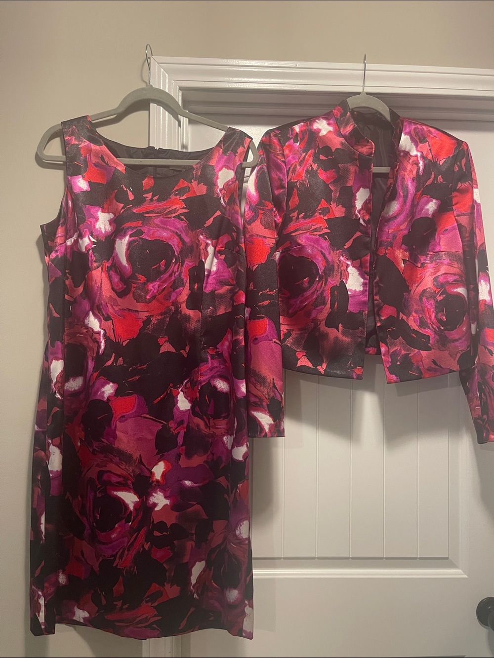 Kasper Pink Red Floral Jacket Dress Set